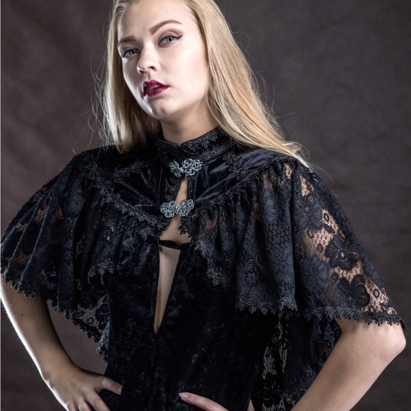 Sophie and Her Store Jackets & Blazers - Gothic Victorian Velvet Lace Cape with Elegant Silver tone Clasp Closure
